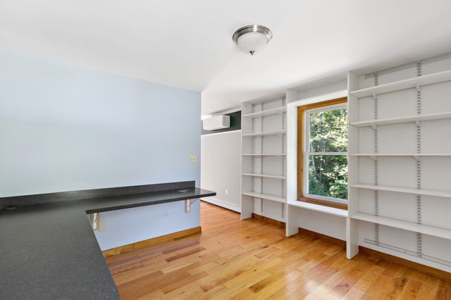 10 Brenrae Dr, Middleboro, MA 02346