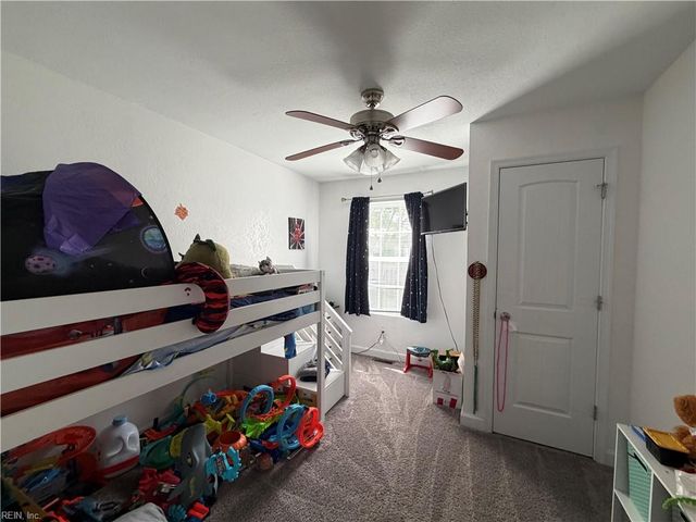 1124 Myrtle ST, Suffolk, VA 23434