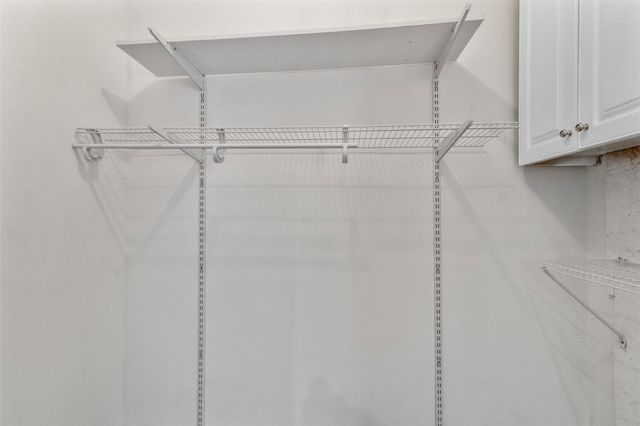 405 Medina Street B, Houston, TX 77012