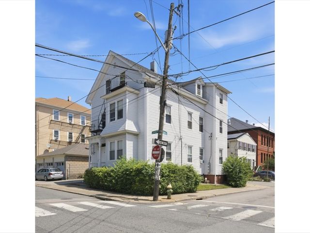 33 Opper Street, Providence, RI 02904