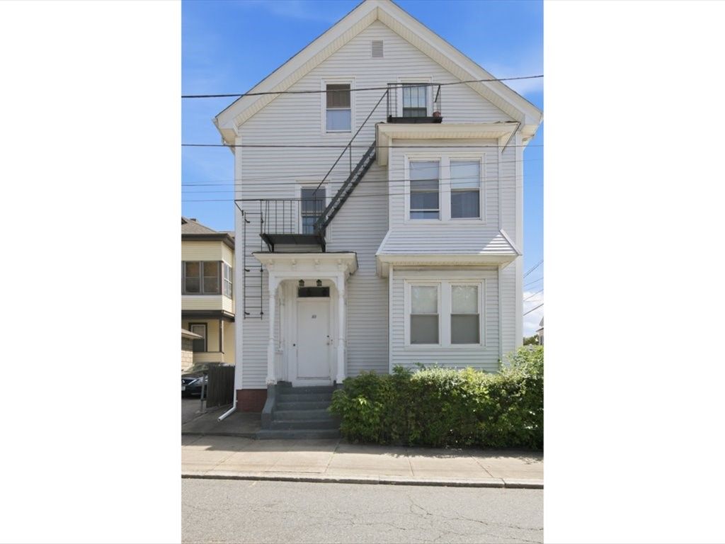 33 Opper Street, Providence, RI 02904