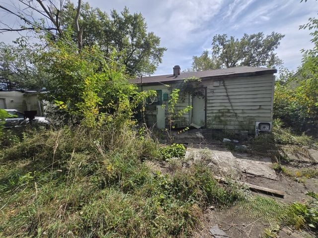 189 W 156th Place, Harvey, IL 60426