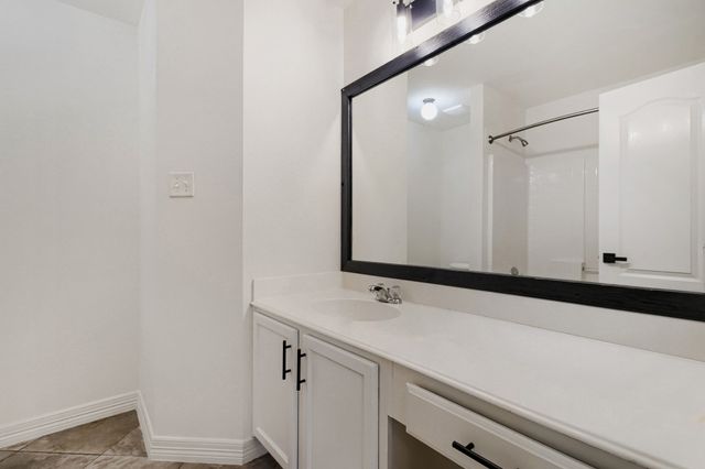 910 W Bois D Arc Street, Celina, TX 75009