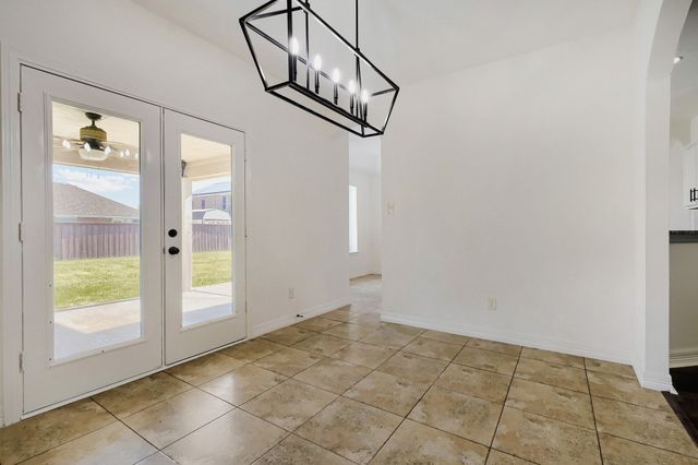 910 W Bois D Arc Street, Celina, TX 75009