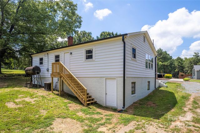 1034 Patton Avenue, Albemarle, NC 28001