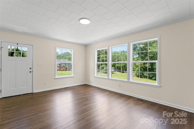 1034 Patton Avenue, Albemarle, NC 28001