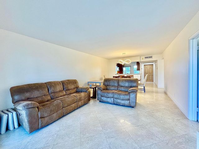 2871 N Ocean Boulevard D410, Boca Raton, FL 33431