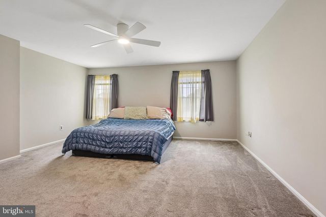 26 CONSTITUTION RD, Sewell, NJ 08080