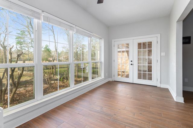 1342 Woodway Boulevard, Sour Lake, TX 77659