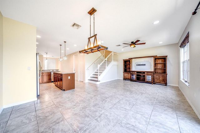 4543 Tara Cove Way, West Palm Beach, FL 33417
