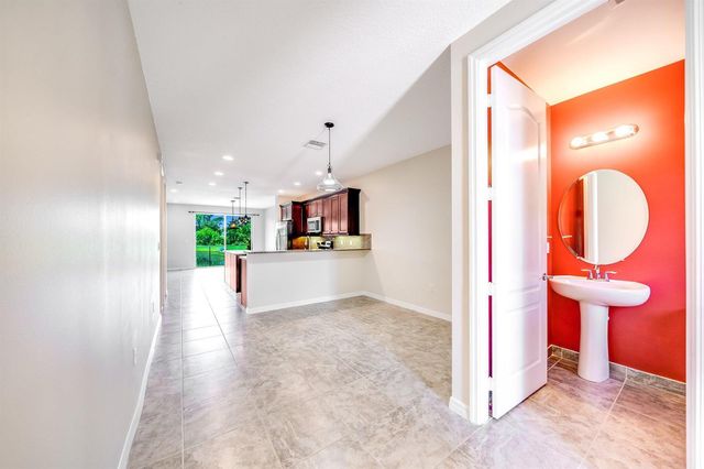 4543 Tara Cove Way, West Palm Beach, FL 33417