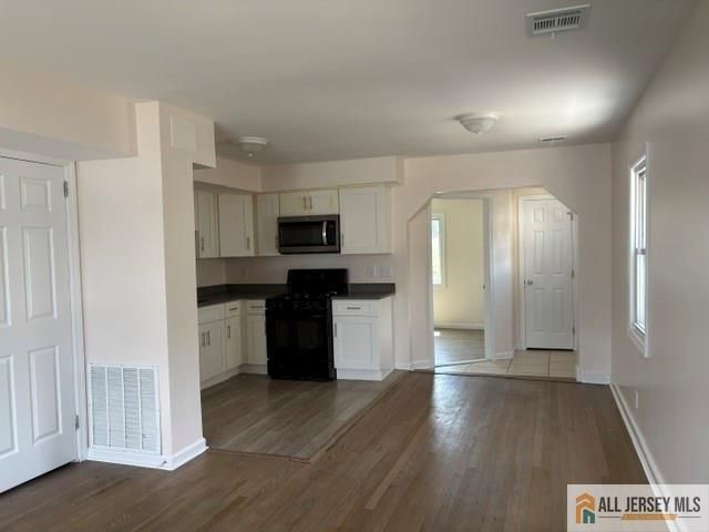 329 Leon Avenue, Perth Amboy, NJ 08861
