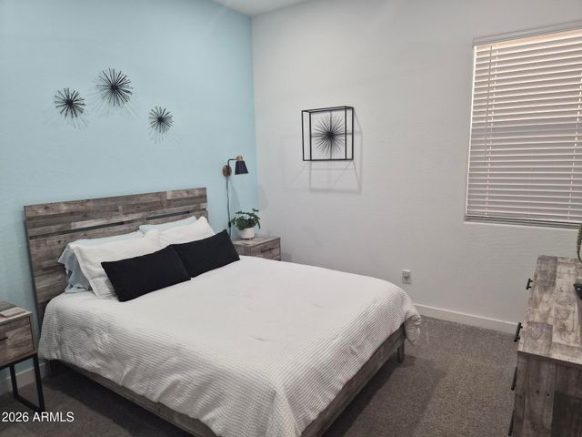 9337 W SELLS Drive, Phoenix, AZ 85037