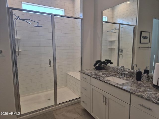 9337 W SELLS Drive, Phoenix, AZ 85037