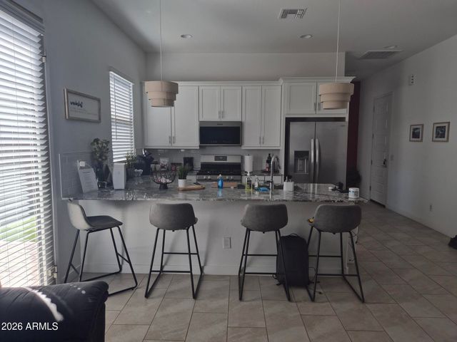 9337 W SELLS Drive, Phoenix, AZ 85037