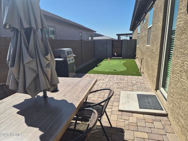 9337 W SELLS Drive, Phoenix, AZ 85037