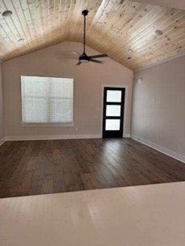 32 Murphy Drive, Bella Vista, AR 72715