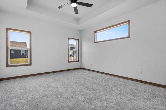 2518 TIPPERARY TRAIL, De Pere, WI 54115