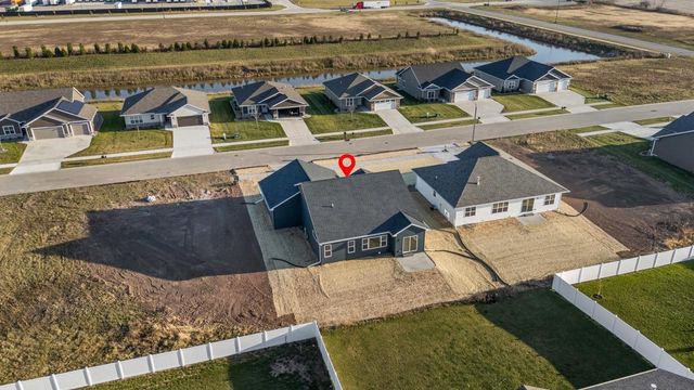 2518 TIPPERARY TRAIL, De Pere, WI 54115