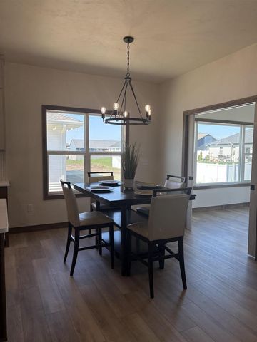 2518 TIPPERARY TRAIL, De Pere, WI 54115