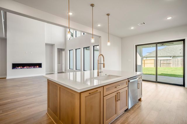 1303 Old Forest Drive, Missouri City, TX 77459