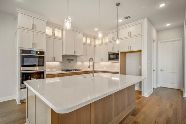 1303 Old Forest Drive, Missouri City, TX 77459