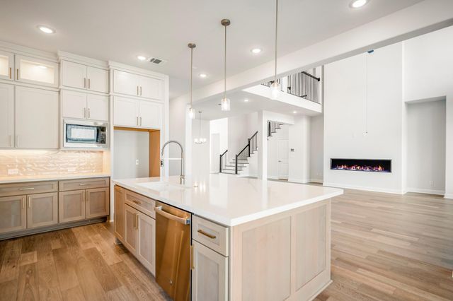 1303 Old Forest Drive, Missouri City, TX 77459