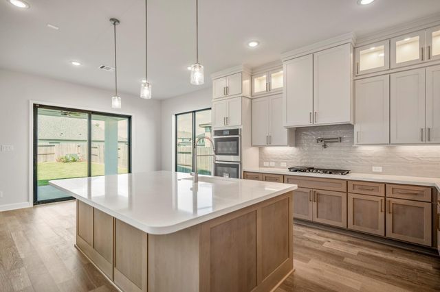 1303 Old Forest Drive, Missouri City, TX 77459