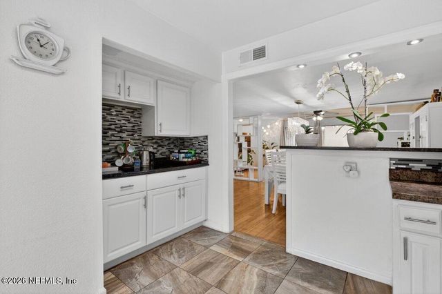 8880 OLD KINGS Road S 34, Jacksonville, FL 32257