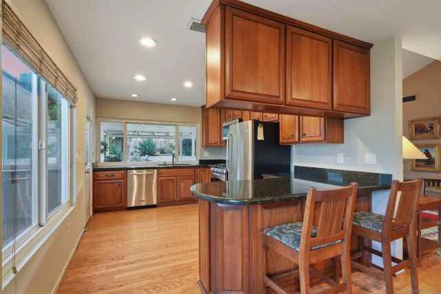 6502 Edmonton Ave, San Diego, CA 92122