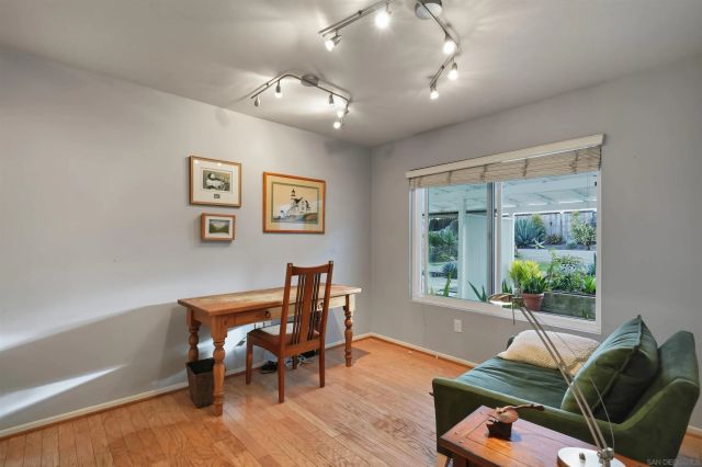 6502 Edmonton Ave, San Diego, CA 92122
