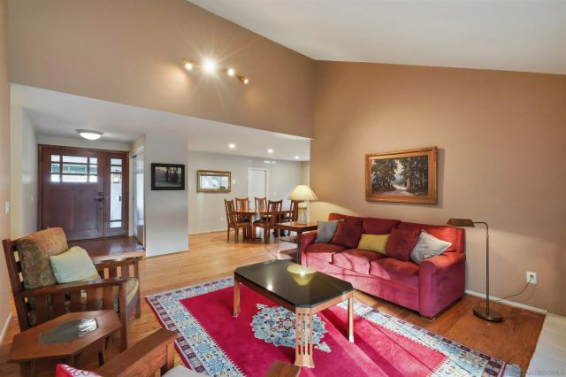 6502 Edmonton Ave, San Diego, CA 92122