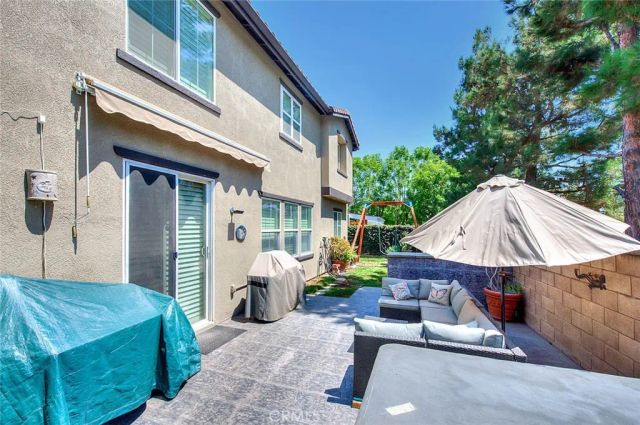 1855 N Ambrosia Avenue, Upland, CA 91784