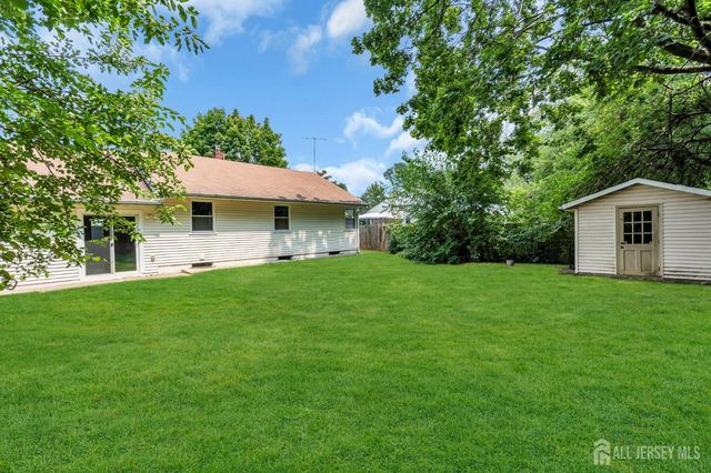 13 Burnham Road, East Brunswick, NJ 08816