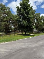 850 Rhyme Street, Crystal River, FL 34429
