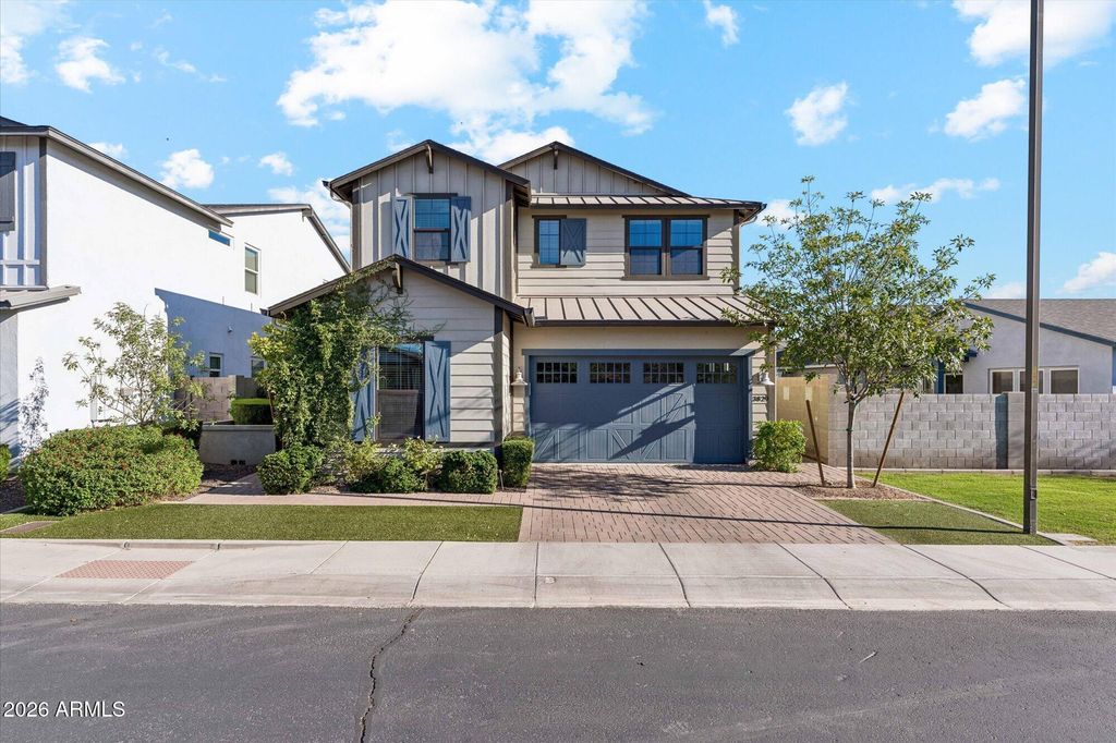 3829 E CRITTENDEN Lane, Phoenix, AZ 85018 — exterior