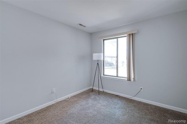 42481 Lilley Pointe Drive, Canton, MI 48187