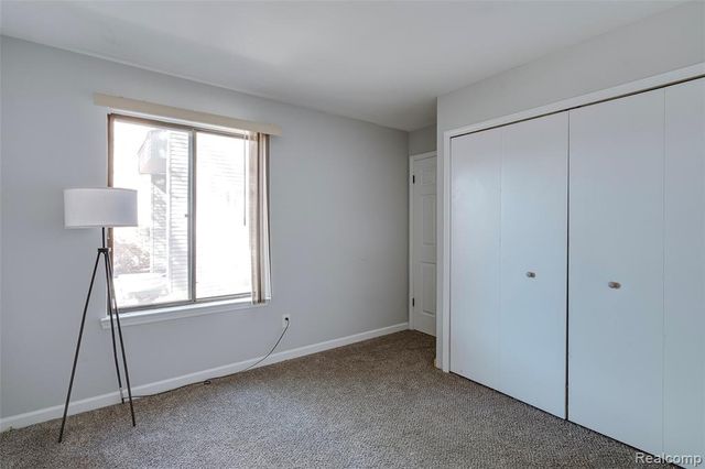 42481 Lilley Pointe Drive, Canton, MI 48187