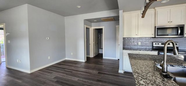 2235 N Pacific Street, Mineola, TX 75773