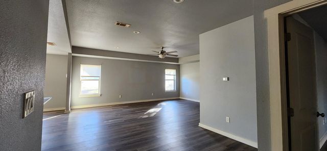 2235 N Pacific Street, Mineola, TX 75773