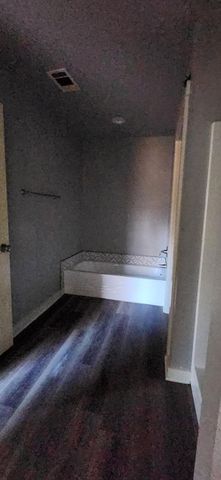 2235 N Pacific Street, Mineola, TX 75773