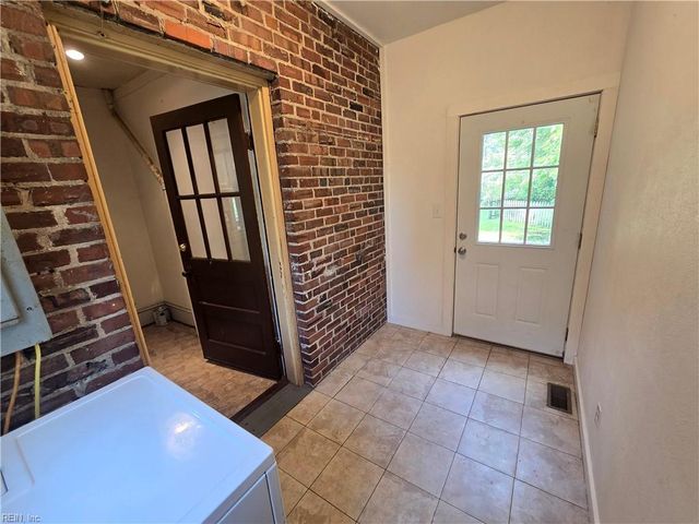 117 Park RD # 1, Suffolk, VA 23434