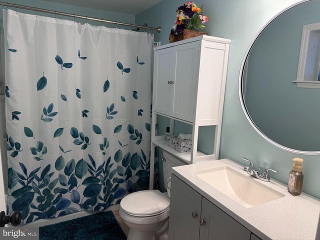 25 MATTHEWS AVE, Villas, NJ 08251