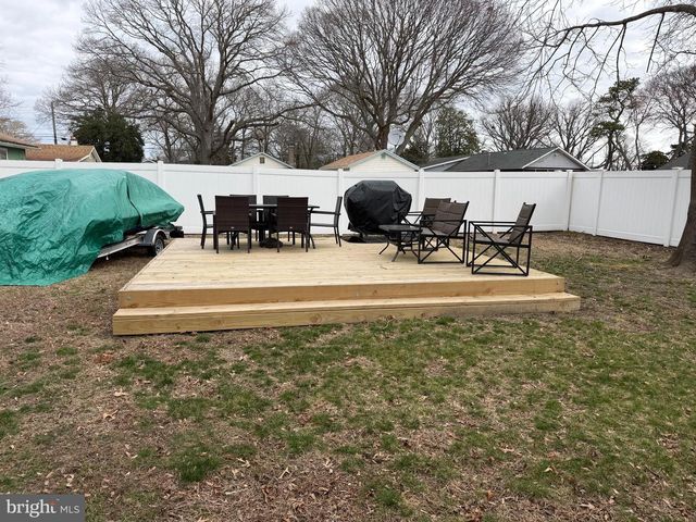 25 MATTHEWS AVE, Villas, NJ 08251