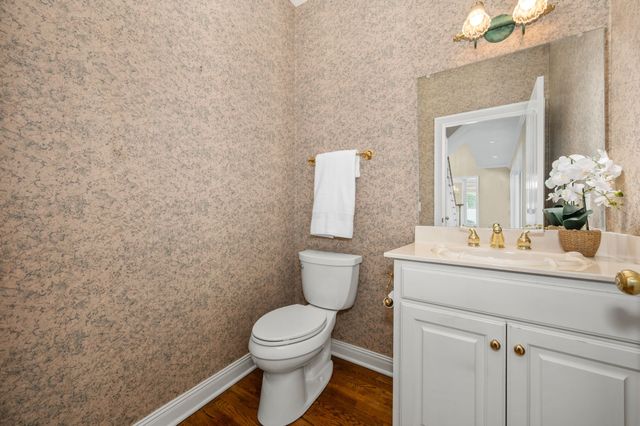 2814 Saint Johns Dr, Murfreesboro, TN 37129