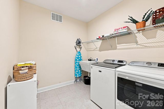 7106 Overjoyed Crossing, Charlotte, NC 28215