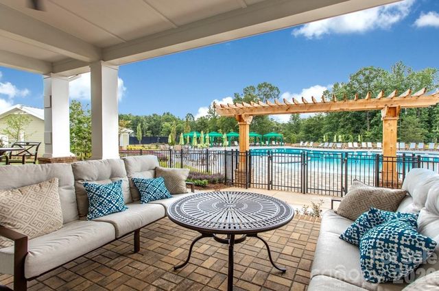 7106 Overjoyed Crossing, Charlotte, NC 28215