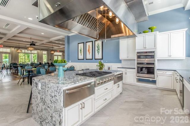 7106 Overjoyed Crossing, Charlotte, NC 28215