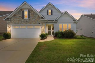 7106 Overjoyed Crossing, Charlotte, NC 28215