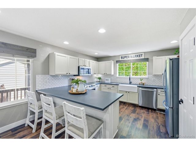 321 Las Lomas St, Brighton, CO 80601